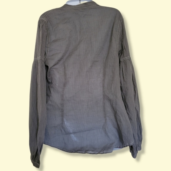 Converse | Gray Pinstripe Boho Peasant Top (SIZE M) - Picture 3 of 9